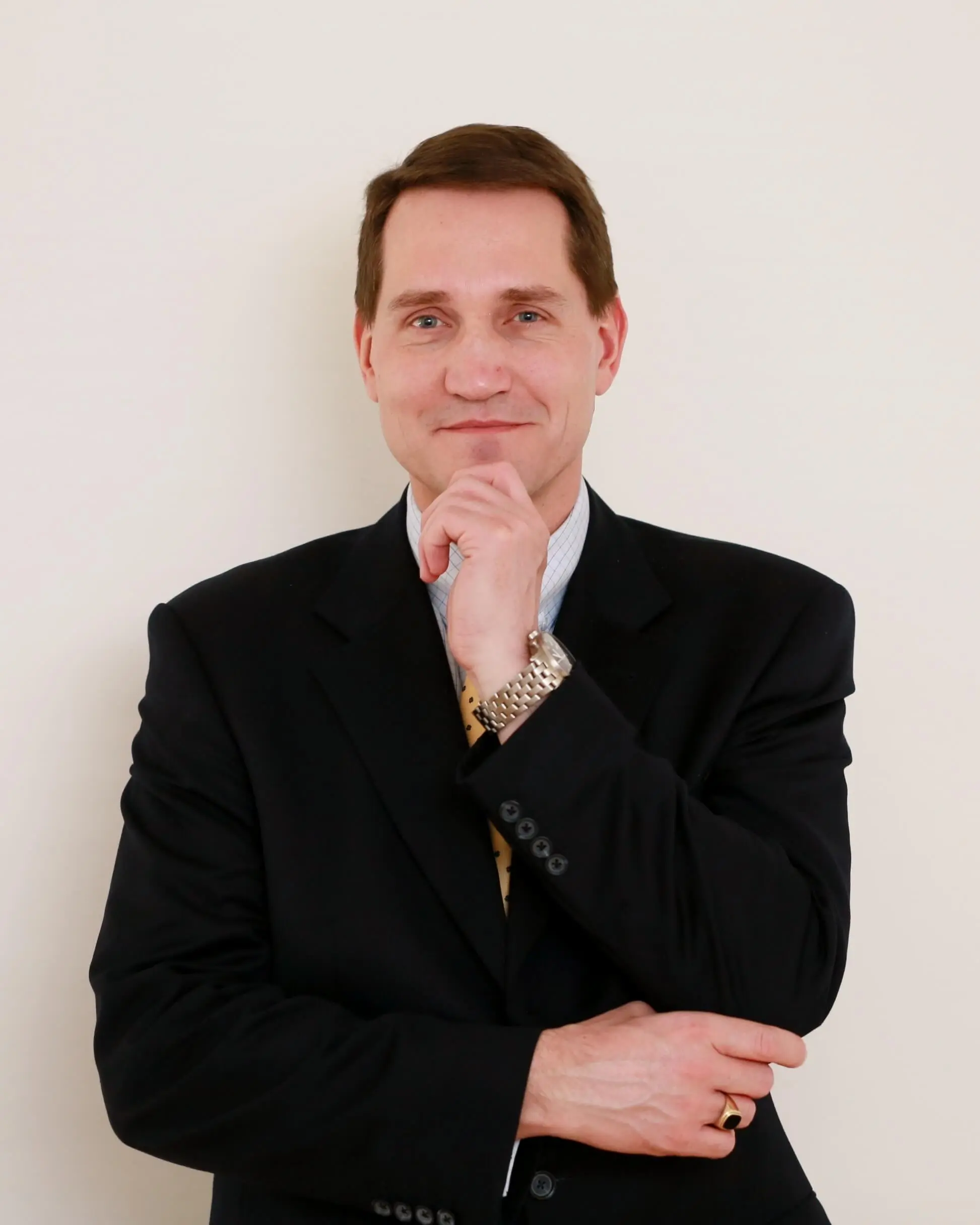 Porträt von Dozent Oliver H. aus dem Team der Meisterschmiede