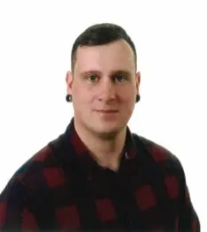 Porträt von Dozent Oliver B. der Meisterschmiede