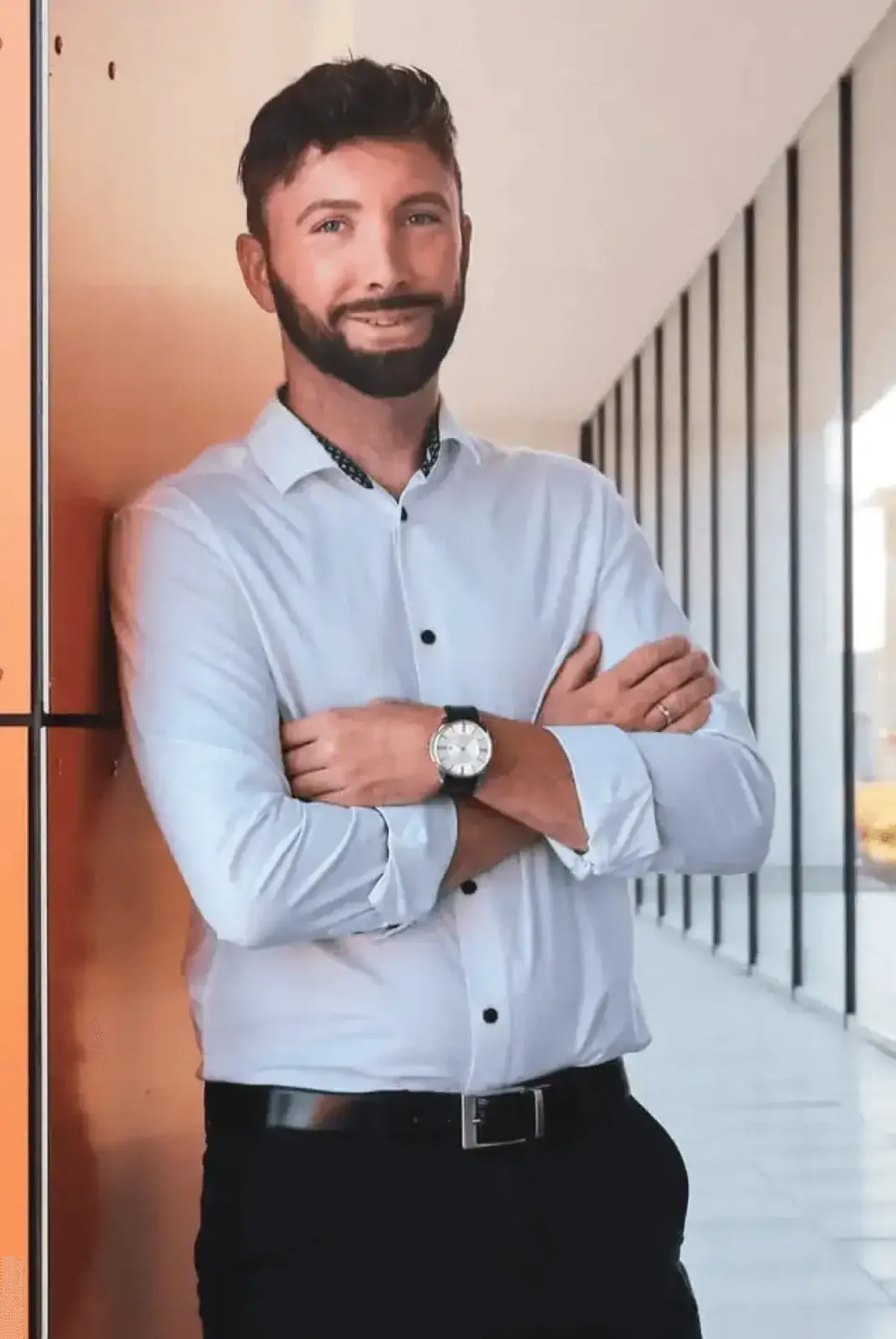 Porträt von Dozent Daniel M. der Meisterschmiede