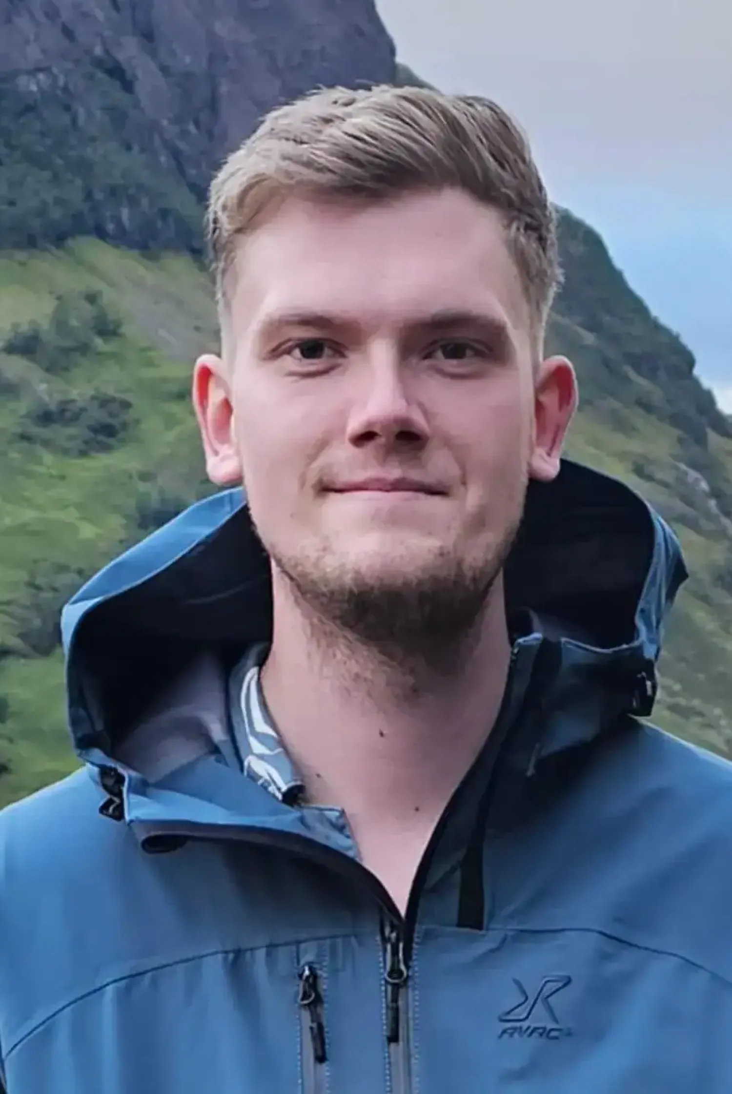 Porträt von Dozent Dennis W. aus dem Team der Meisterschmiede