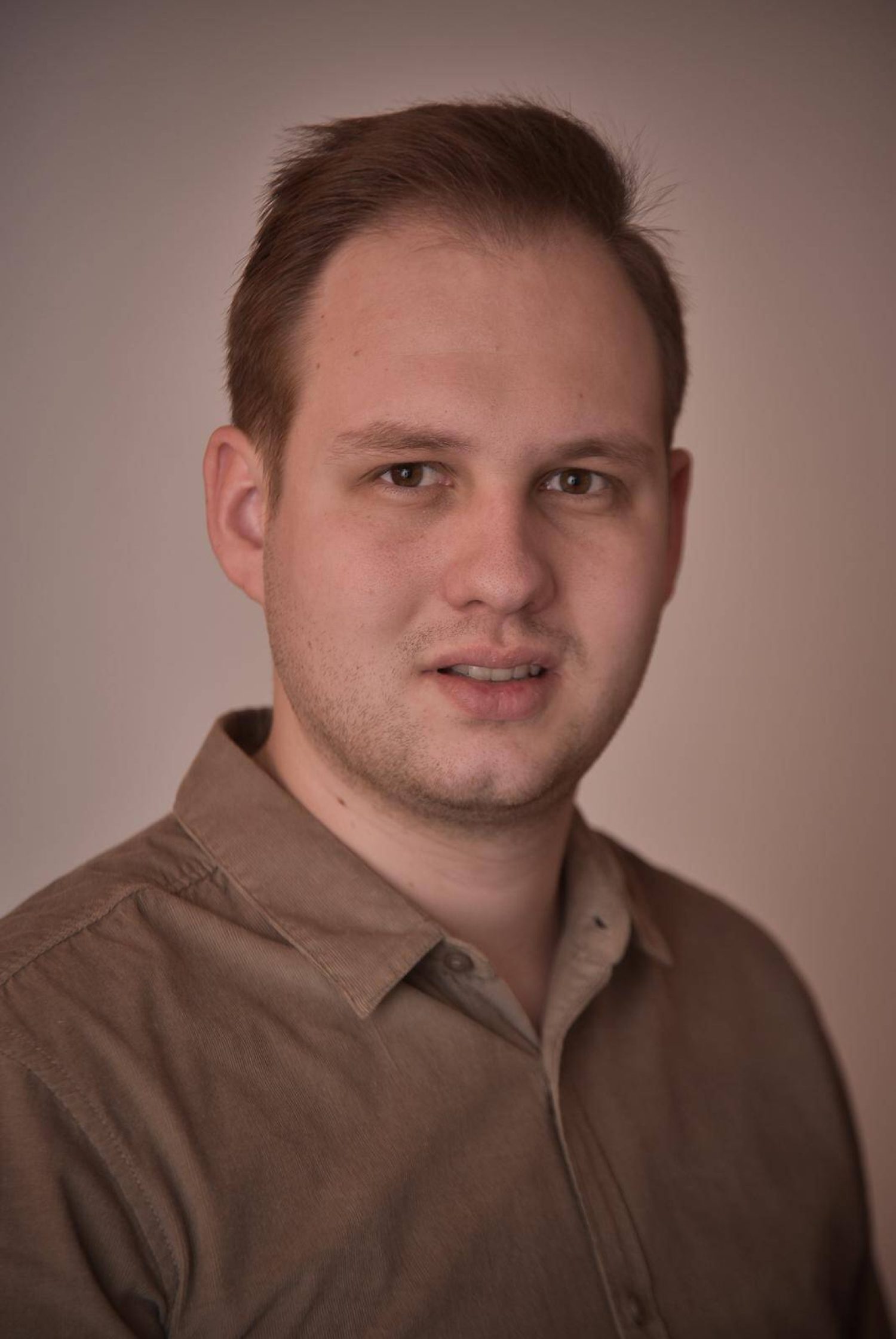 Porträt von Dozent Jim P. der Meisterschmiede