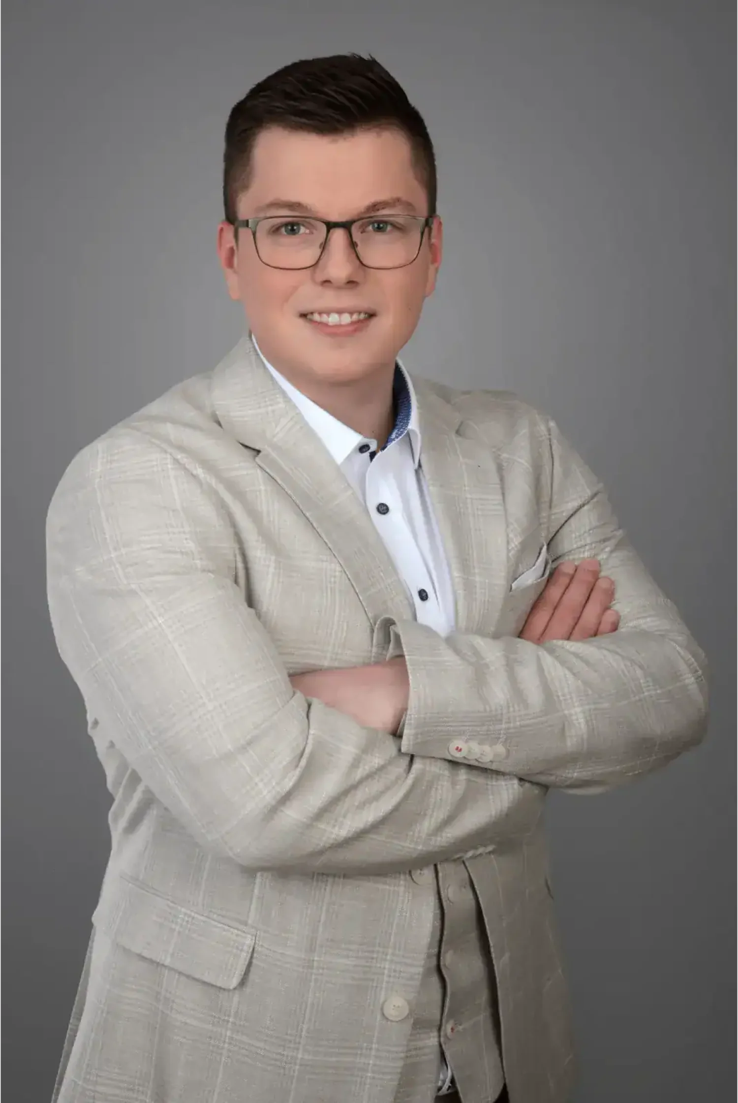Porträt von Dozent Leon R. der Meisterschmiede
