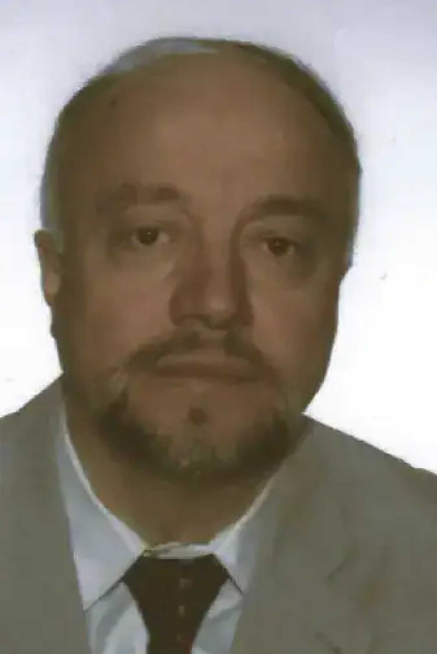 Porträt von Dozent Tevfik T. aus dem Team der Meisterschmiede